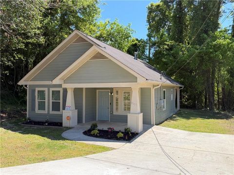 Homes For Sale - 3690 Adamsville Drive<br/> Atlanta, GA 30331