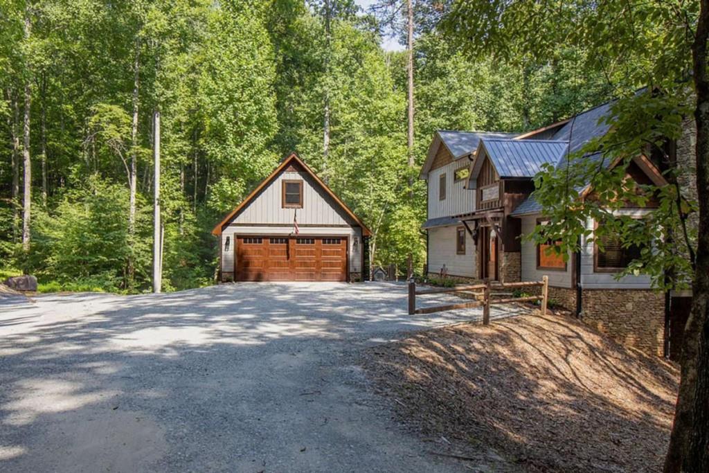 142 Timber Ridge Road