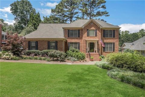 Homes For Sale - 5189 Beech Forest Drive<br/> Lilburn, GA 30047
