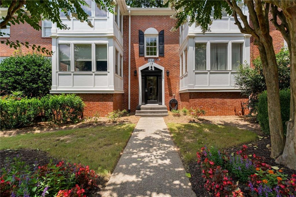 115 Peachtree Memorial Drive NW D4