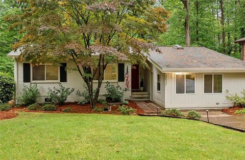 Homes For Sale - 2632 Woodacres Road<br/> Dekalb County, Atlanta, GA 30345