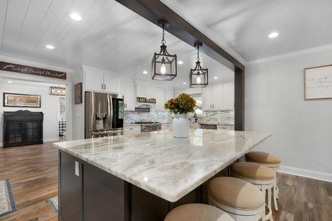 A home in Calhoun