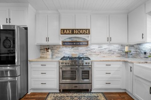 A home in Calhoun