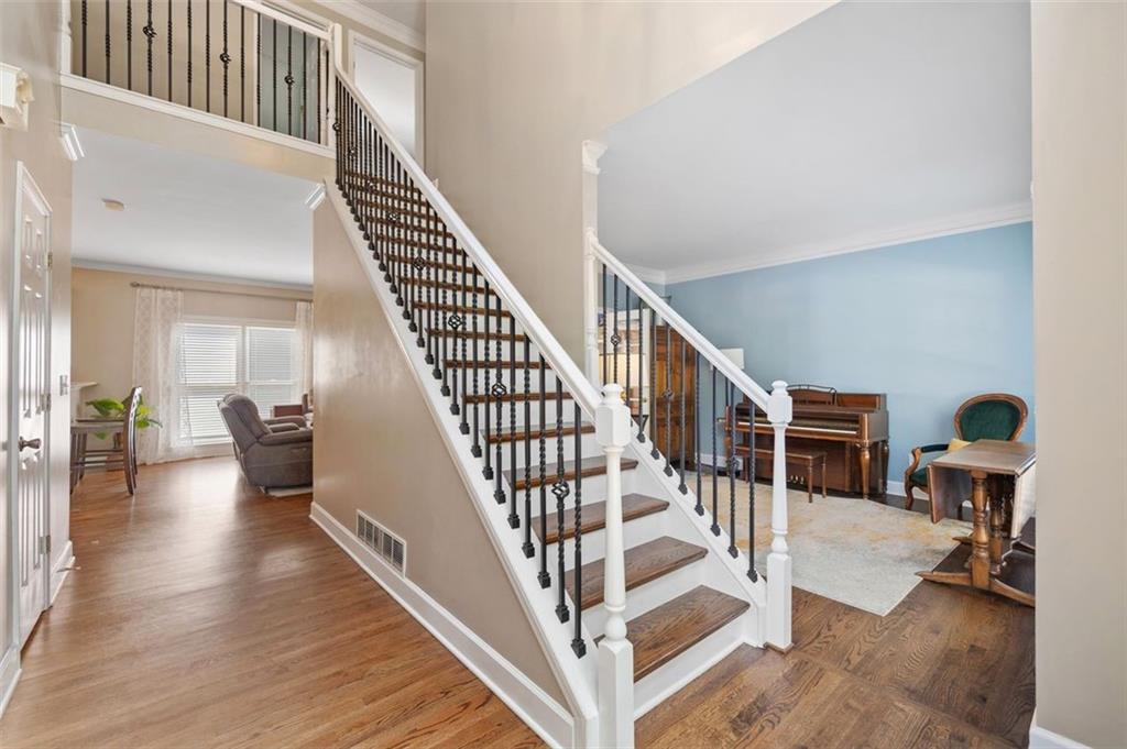 530 Summerhill Drive