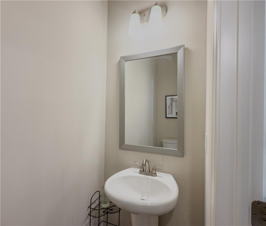 262 Quay Drive, Lawrenceville, Georgia image 14