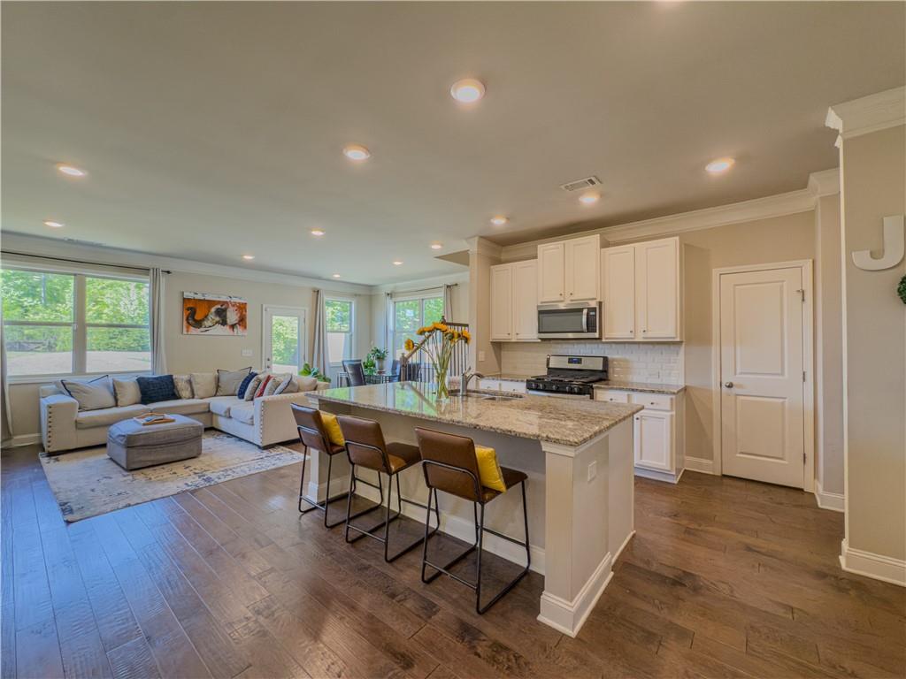 262 Quay Drive, Lawrenceville, Georgia image 4