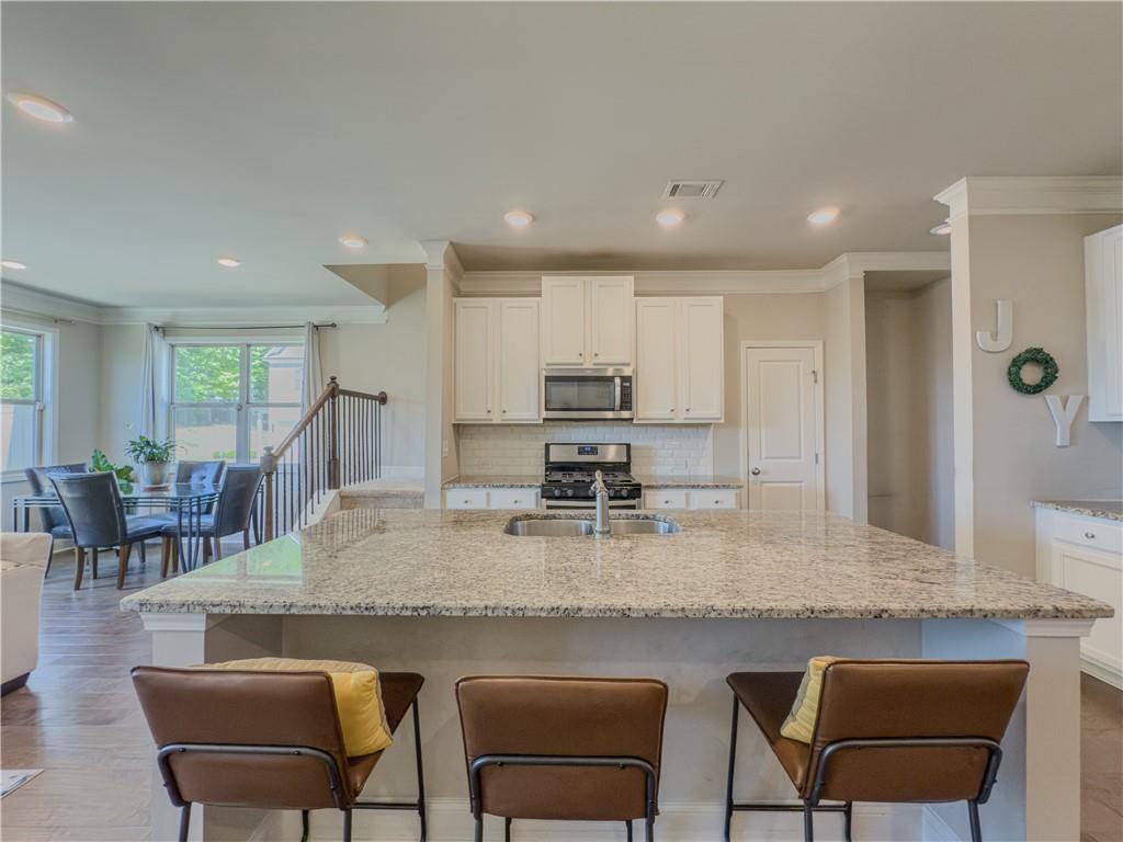 262 Quay Drive, Lawrenceville, Georgia image 5