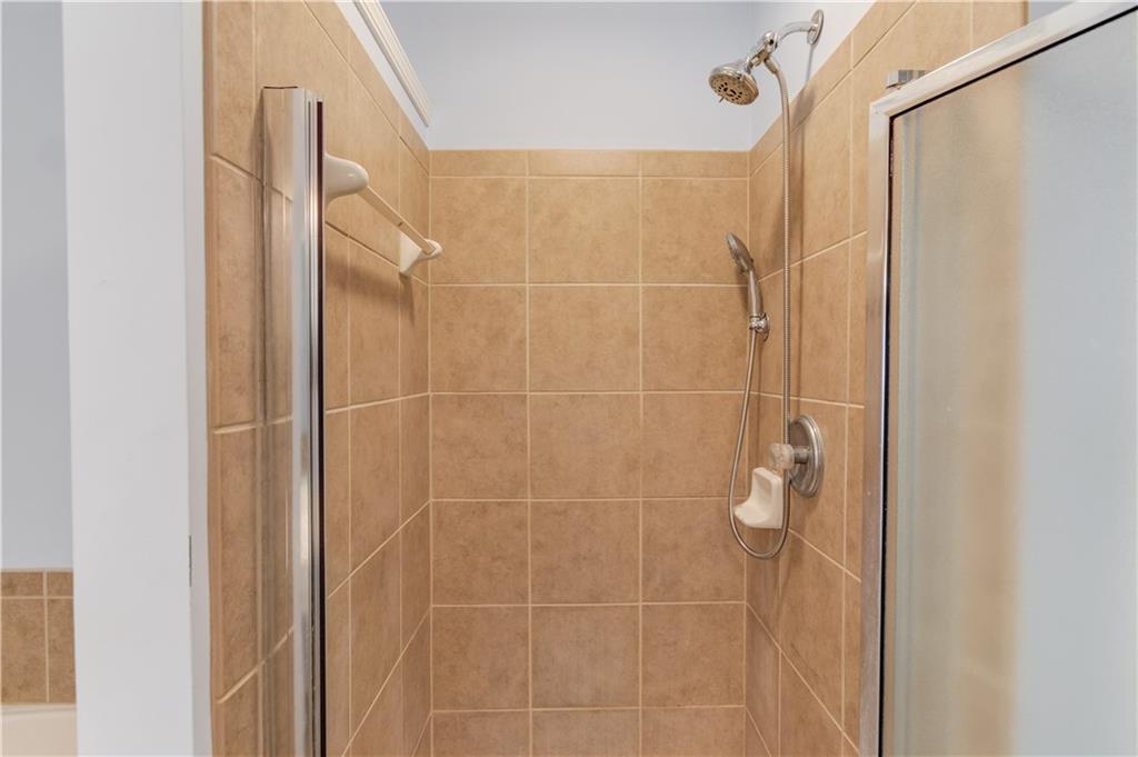 2033 Fosco Drive, Duluth, Georgia image 23