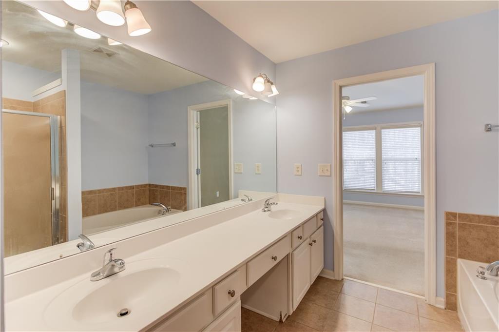 2033 Fosco Drive, Duluth, Georgia image 24