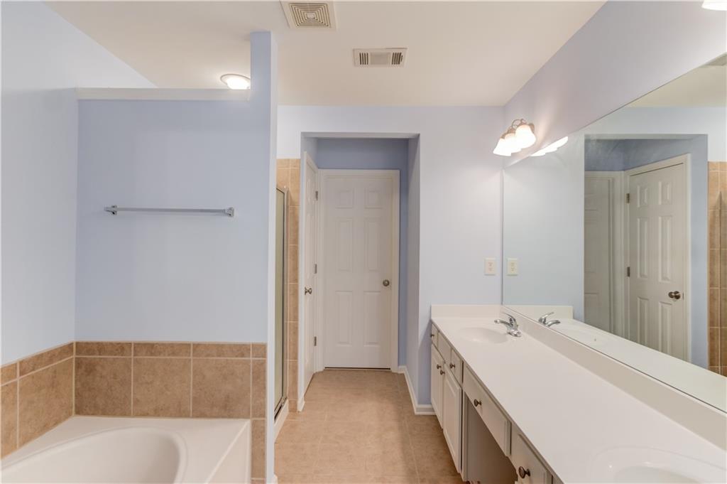 2033 Fosco Drive, Duluth, Georgia image 21