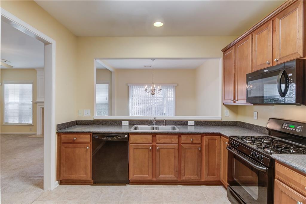 2033 Fosco Drive, Duluth, Georgia image 14