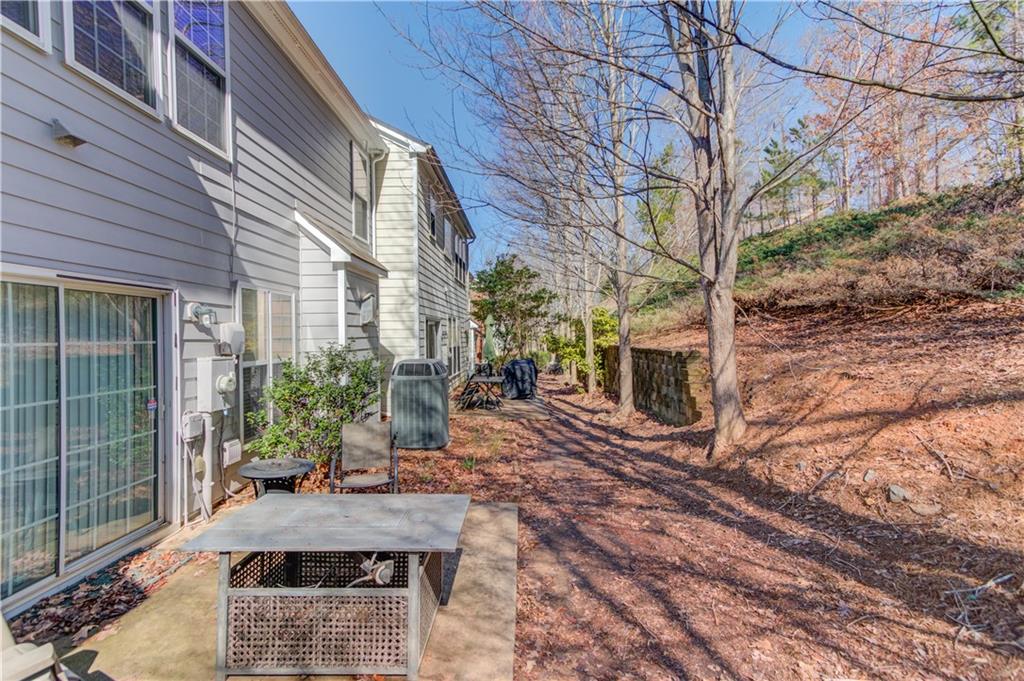 2033 Fosco Drive, Duluth, Georgia image 33