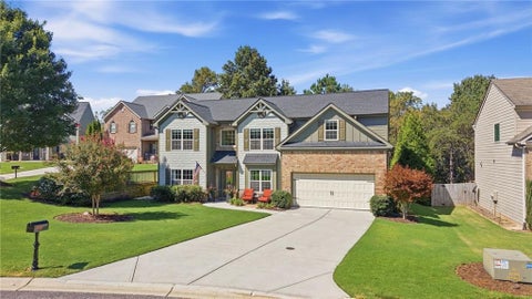 Homes For Sale - 3840 Falling Leaf Lane<br/> Cumming, GA 30041