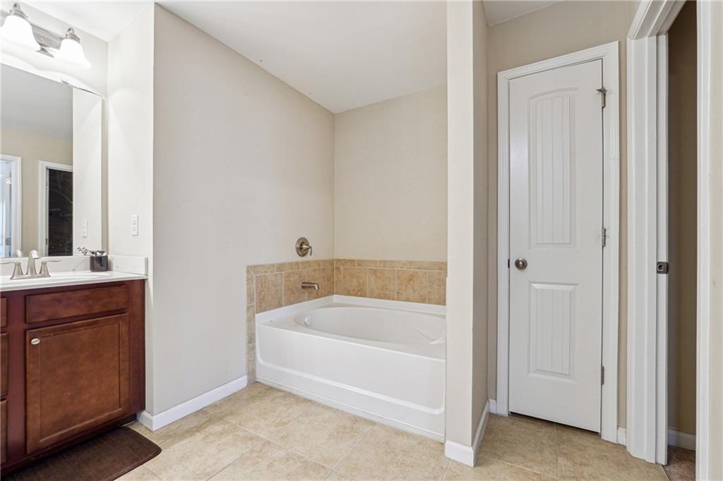 1425 Hampton Oaks Drive, Alpharetta, Georgia image 22