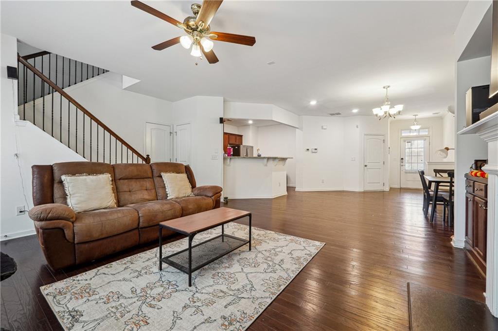 1425 Hampton Oaks Drive, Alpharetta, Georgia image 10