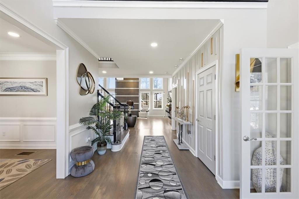 1121 Hiddenbrook Lane