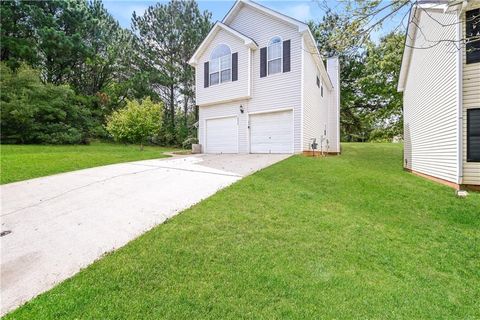 A home in Ellenwood