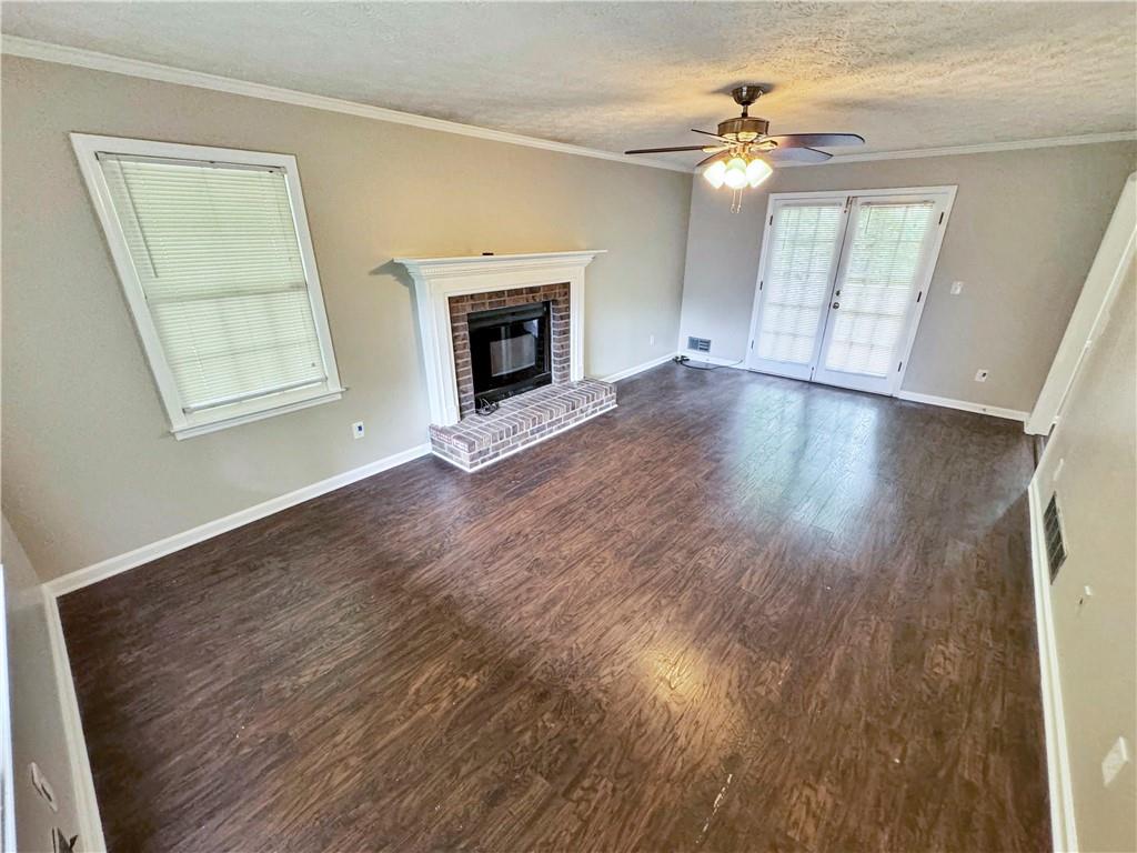 Falcon Crest I - Residential Lease