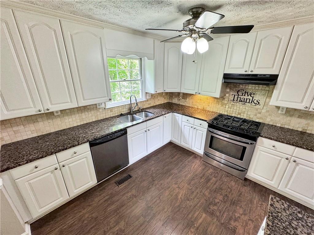 Falcon Crest I - Residential Lease