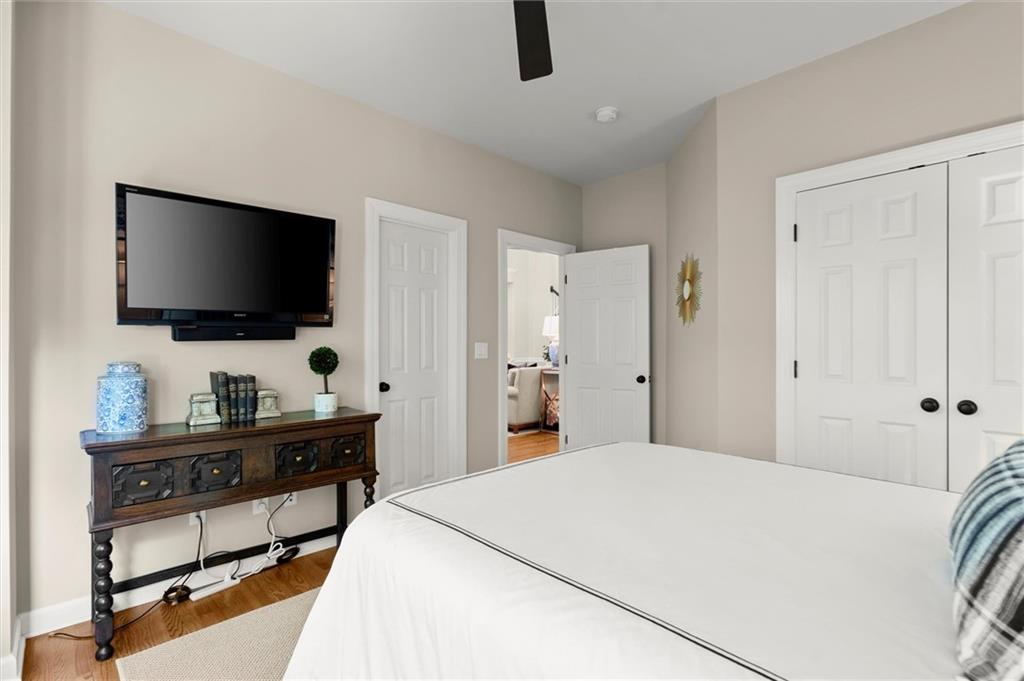 4905 Village Green Drive, Roswell, Georgia image 36