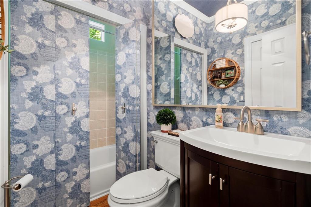 4905 Village Green Drive, Roswell, Georgia image 37