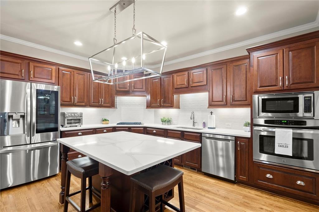 4905 Village Green Drive, Roswell, Georgia image 30