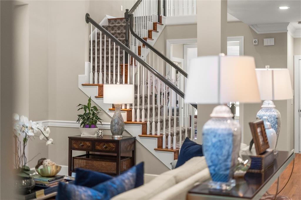 4905 Village Green Drive, Roswell, Georgia image 11