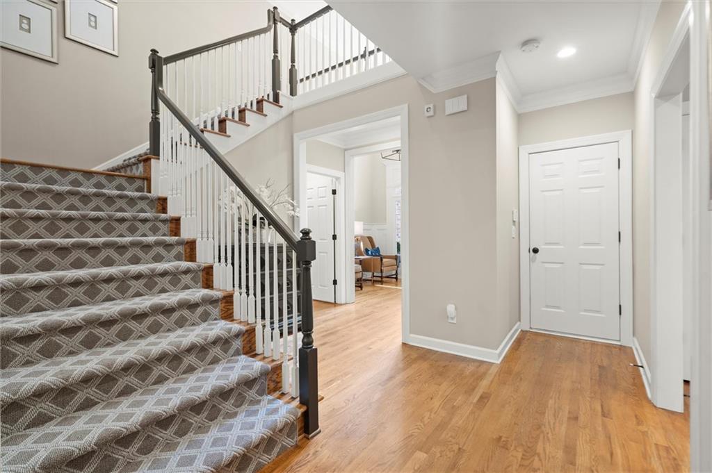 4905 Village Green Drive, Roswell, Georgia image 22