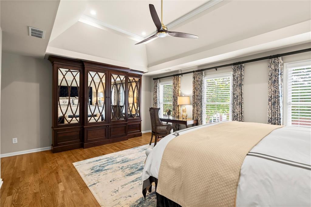 4905 Village Green Drive, Roswell, Georgia image 45