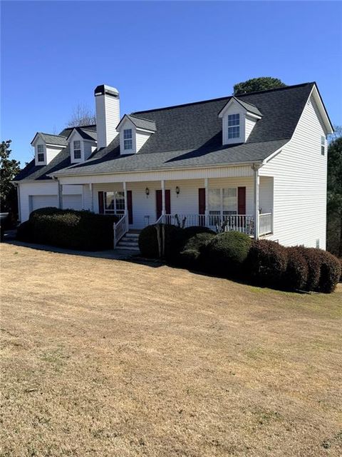 Homes For Sale - 915 Stefan Walk<br/> Cumming, GA 30040