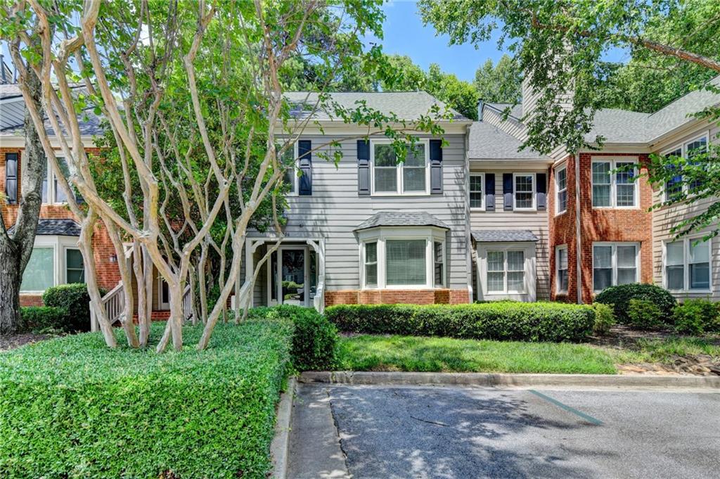 1006 Camden Court
