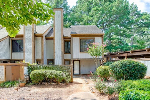 Condo For Sale - 27 Willowick Drive<br/> Lithonia, GA 30038