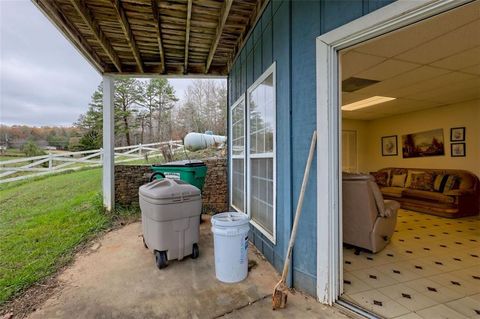 A home in Blairsville