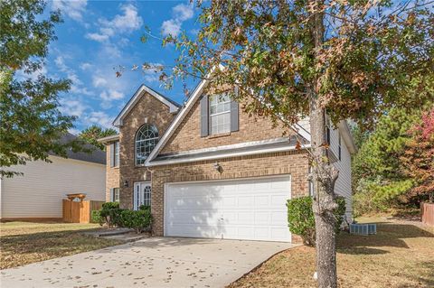 A home in Ellenwood