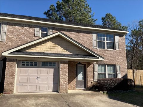 Homes For Sale - 10 Sarah Street<br/> Rome, GA 30165