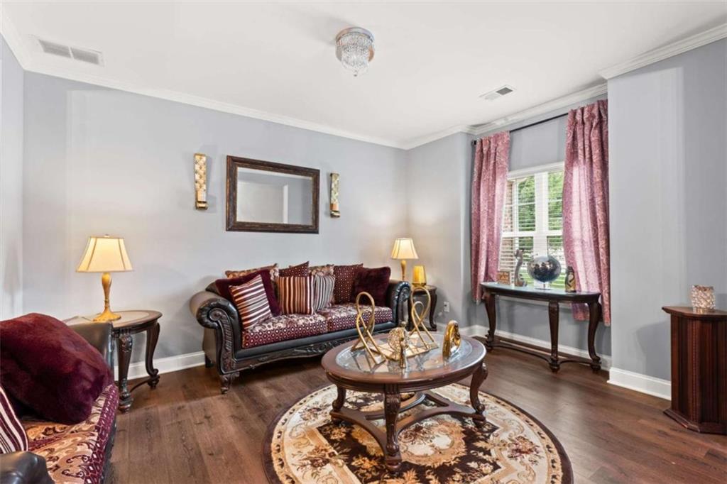 4304 Bellwood Circle