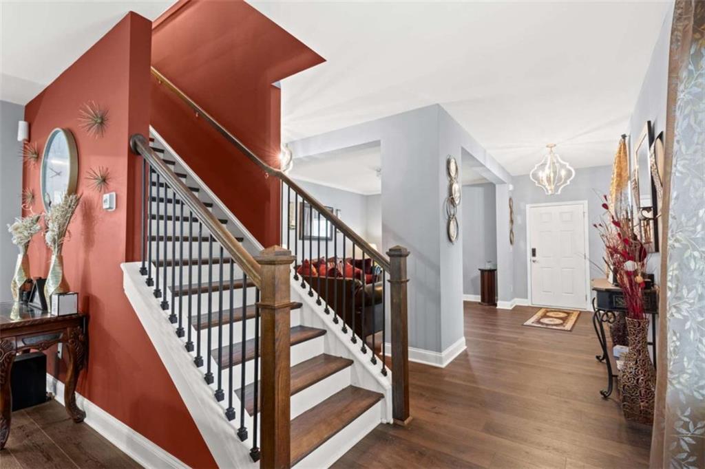 4304 Bellwood Circle
