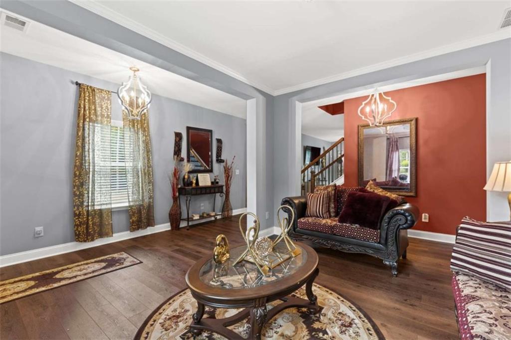 4304 Bellwood Circle