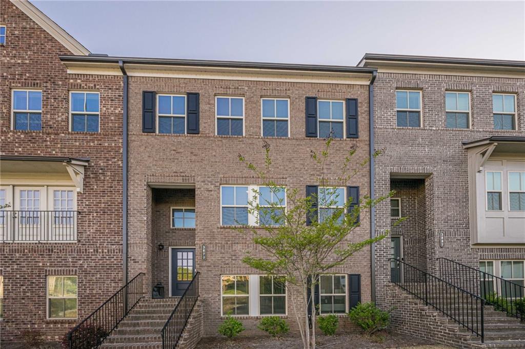 3877 Via Cima Lane, Suwanee, Georgia image 1