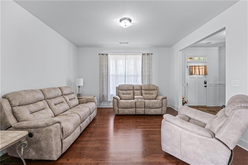 3422 Hopi Point