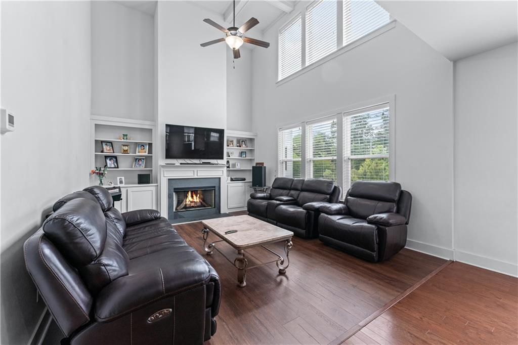 3422 Hopi Point