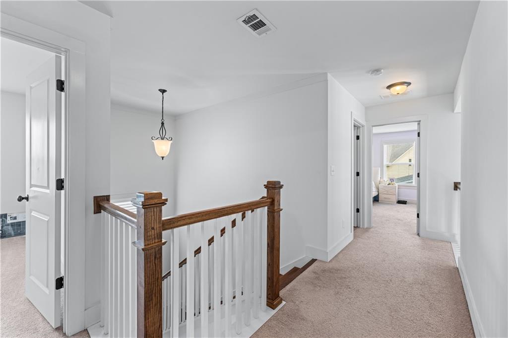 3422 Hopi Point