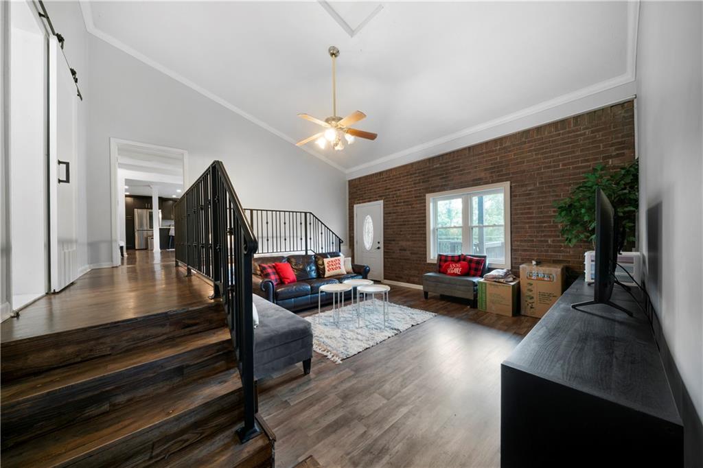 52 Buena Vista Circle SE
