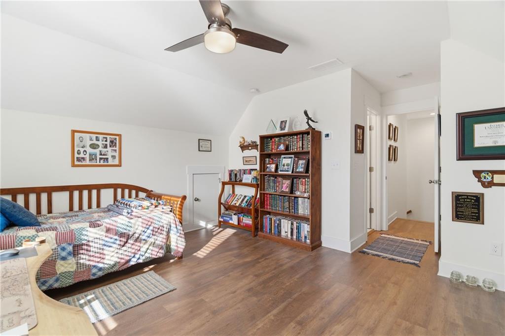 Stoneledge - Residential