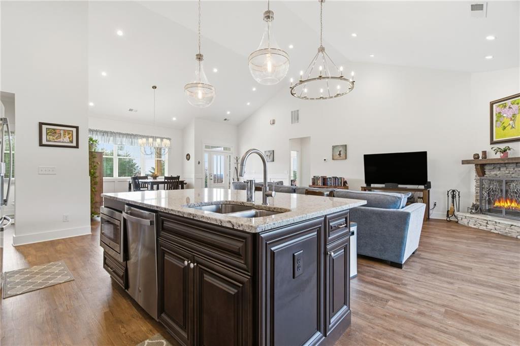 Stoneledge - Residential