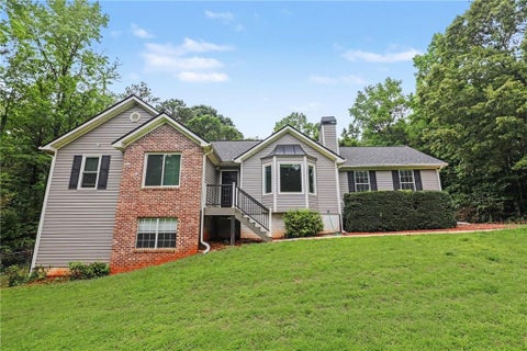 Homes For Sale - 35 Pemberton Place<br/> Sharpsburg, GA 30277