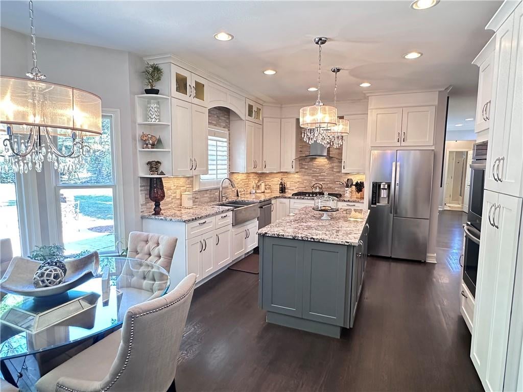 370 Oxford Meadow Run