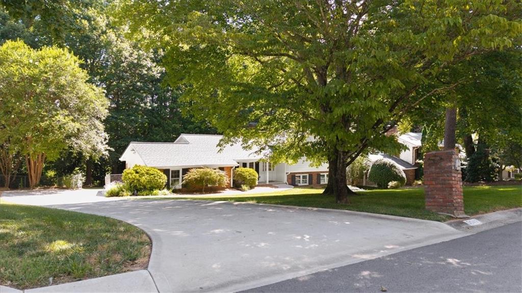 5047 CHESTNUT FOREST Court