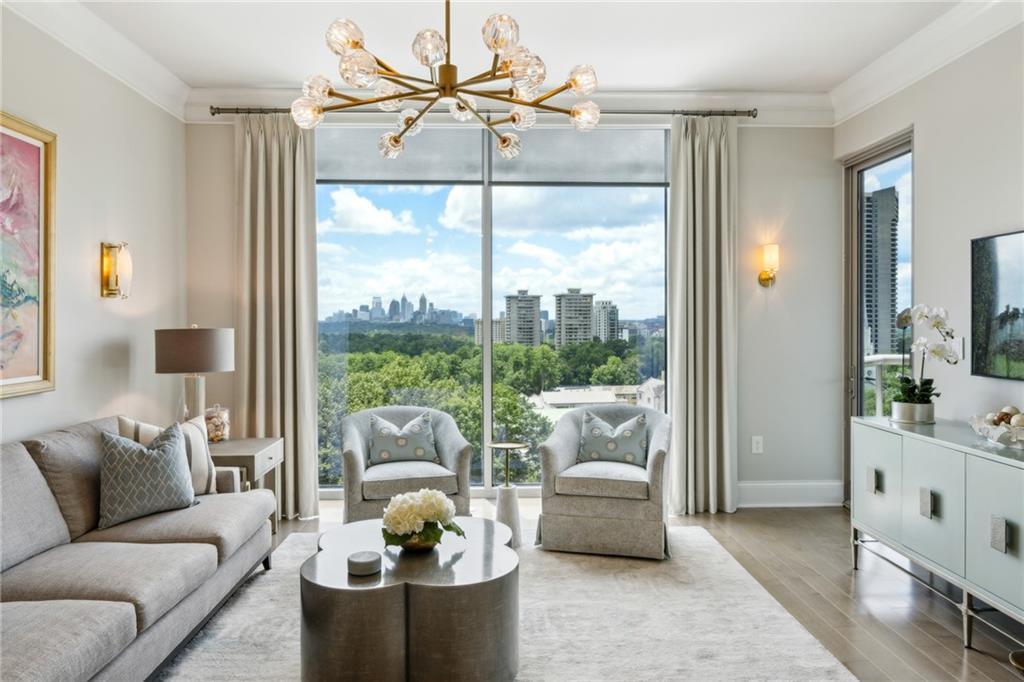 2795 Peachtree Road NE 906