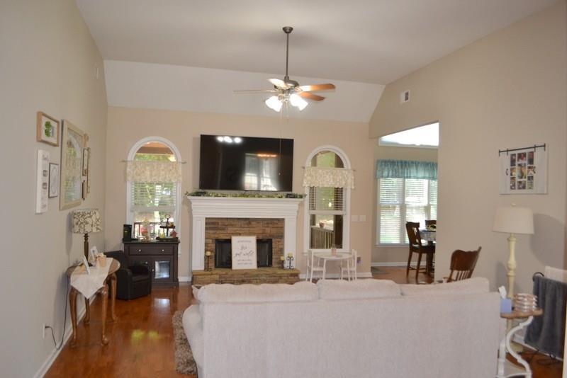 40 Templeton Lane, Villa Rica, Georgia image 6